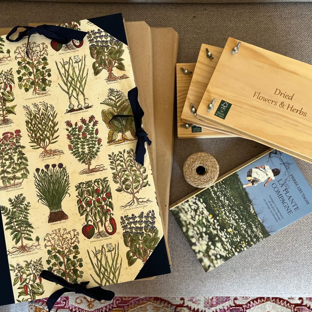 materiel_ateliers_epinette_herbier