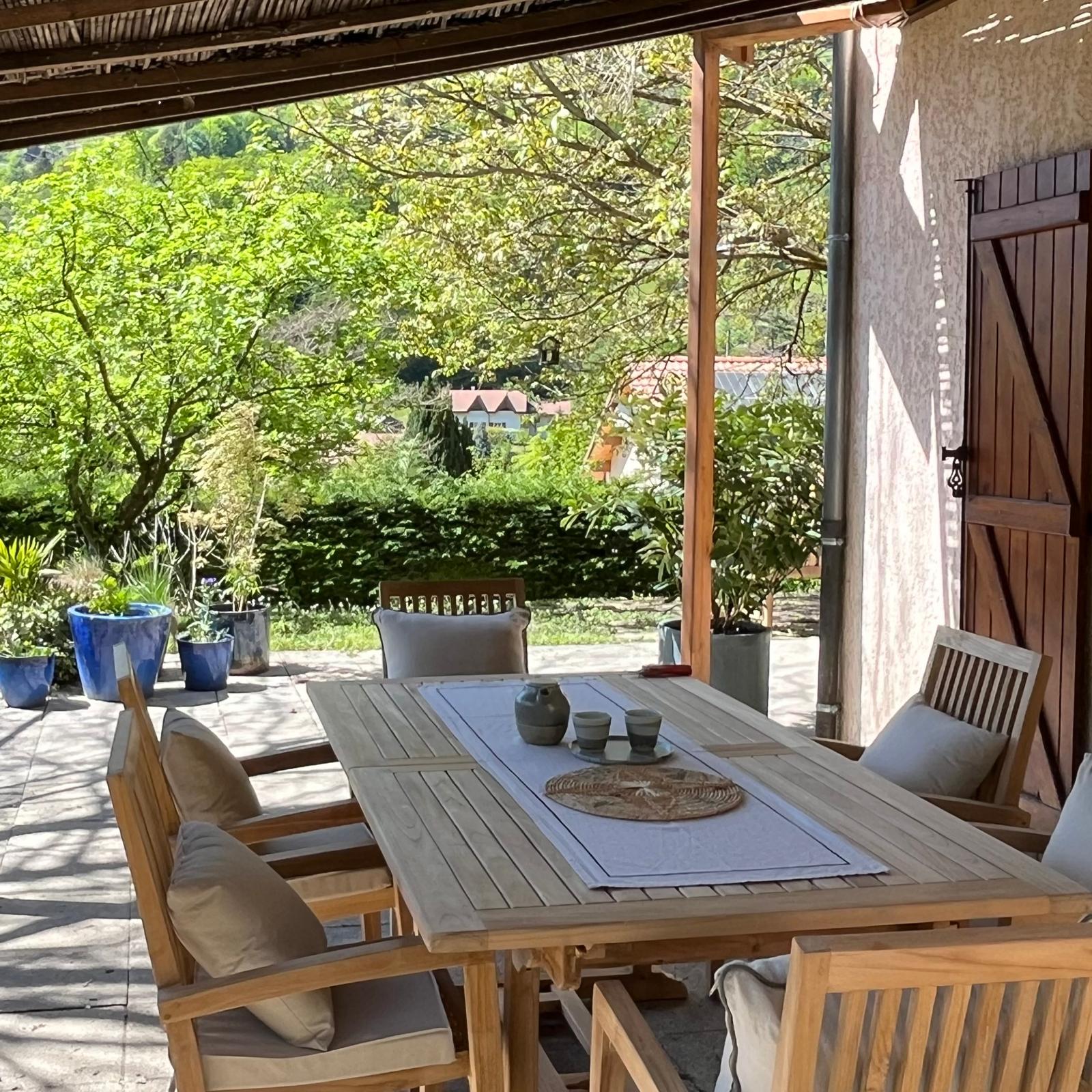 table terrasse ateliers epinette allevard